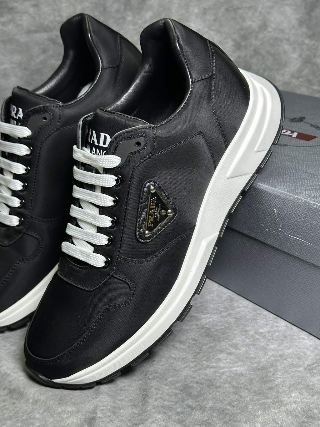 Prada Prax 01